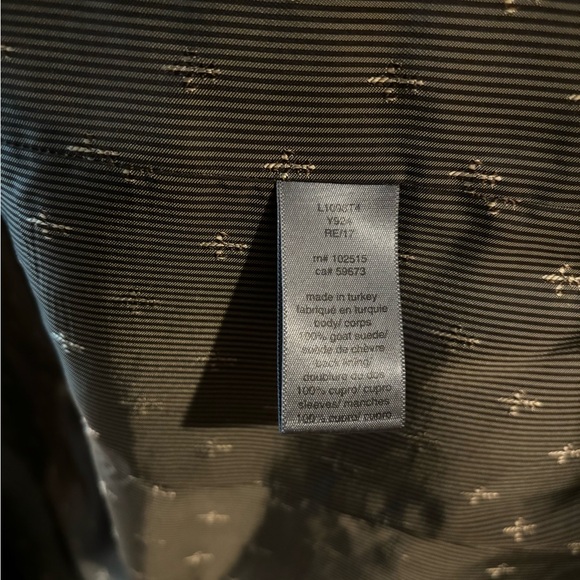 John Varvatos suede jacket with vintage buttons and great quality - Picture 6 of 7